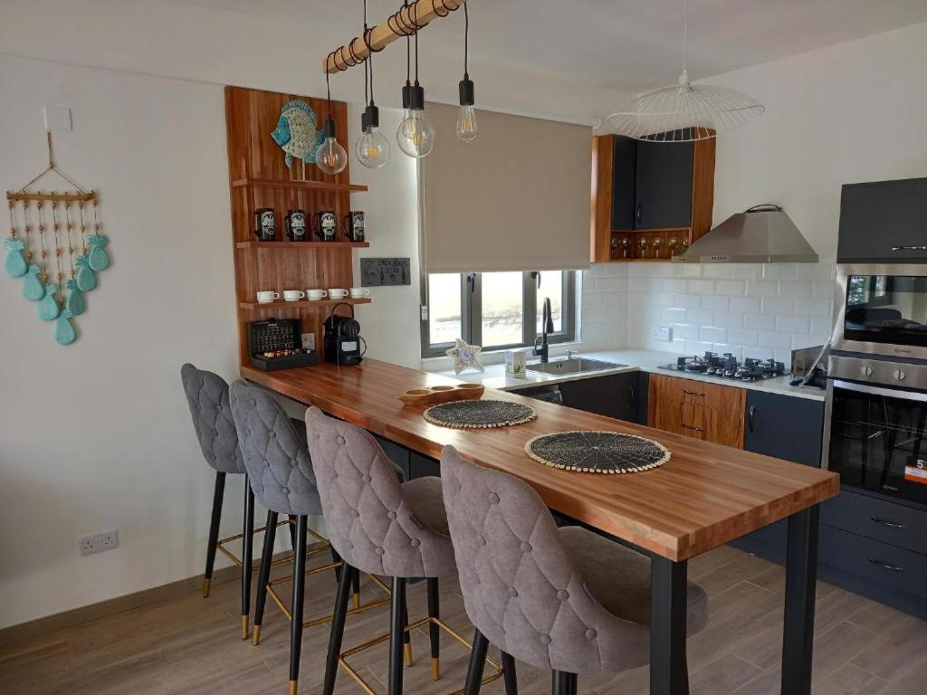 373 Wolmar Cosy And Modern Apartment- 200 Metres From The Beach And Supermarkets And Just Next To Domaine De Wolmar With Views Of Deers And Green Natural Park Flic-en-Flacq Extérieur photo