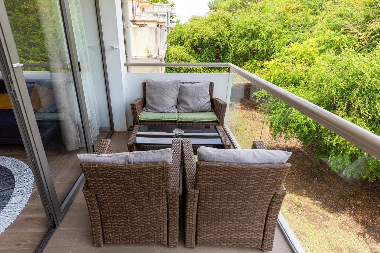 373 Wolmar Cosy And Modern Apartment- 200 Metres From The Beach And Supermarkets And Just Next To Domaine De Wolmar With Views Of Deers And Green Natural Park Flic-en-Flacq Extérieur photo