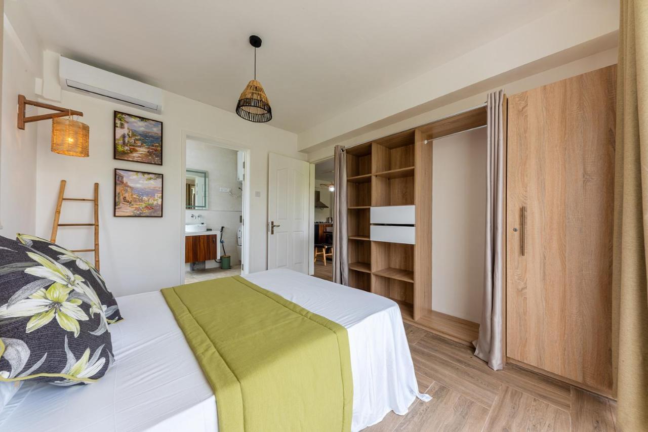 373 Wolmar Cosy And Modern Apartment- 200 Metres From The Beach And Supermarkets And Just Next To Domaine De Wolmar With Views Of Deers And Green Natural Park Flic-en-Flacq Extérieur photo